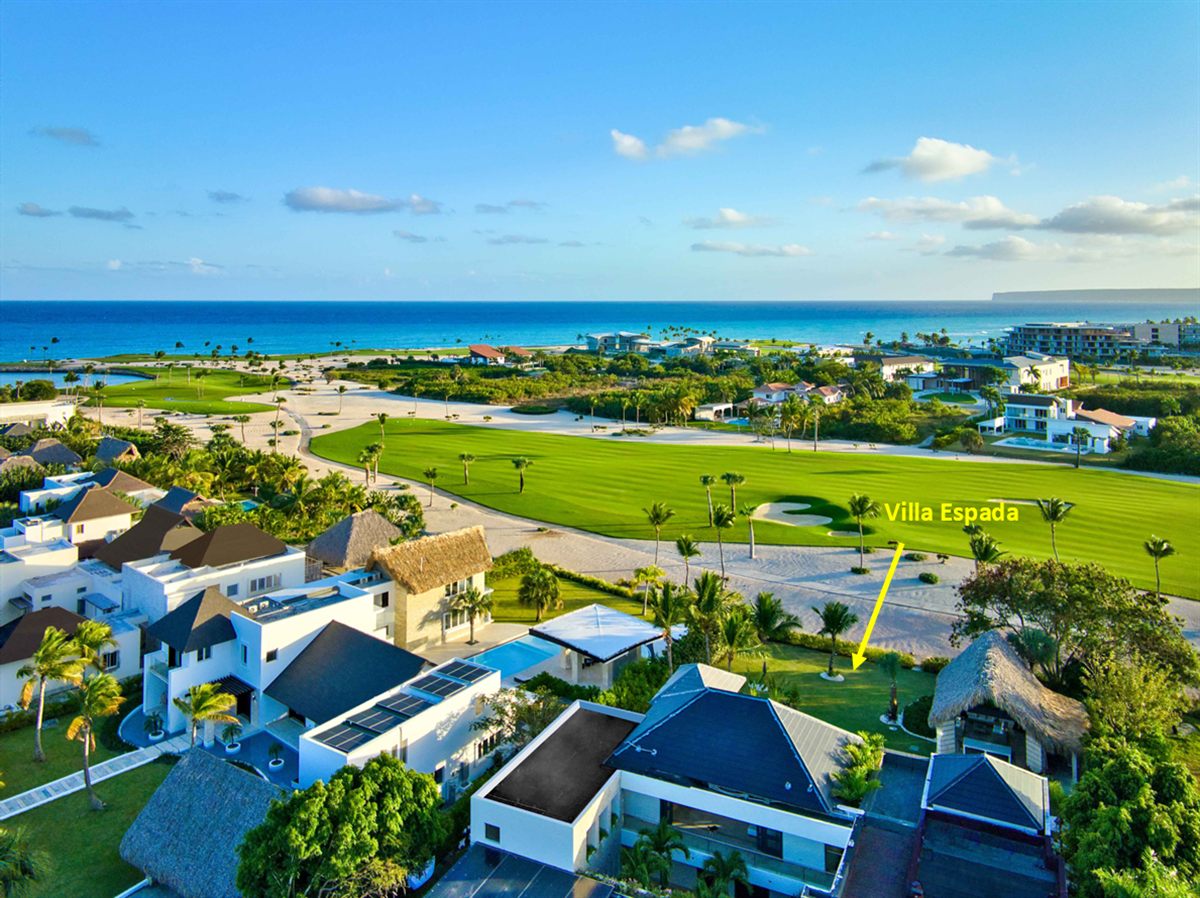 Villa Espada — 8-bedroom luxury golf estate beside Punta Espada, Cap Cana